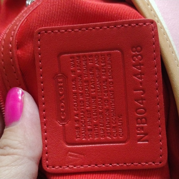 💕 COACH Stripe Buckle Handbag #4438 - Picture 15 of 15